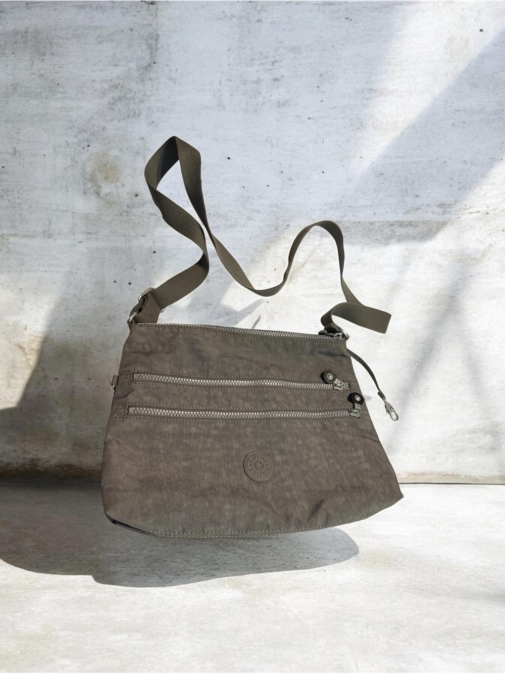 Kipling Gray Nylon Crossbody Bag Multi Zip Lightweight Travel Purse - Picture 2 of 8